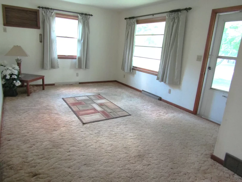 837 Western Ave, Madison, MN 56256-5