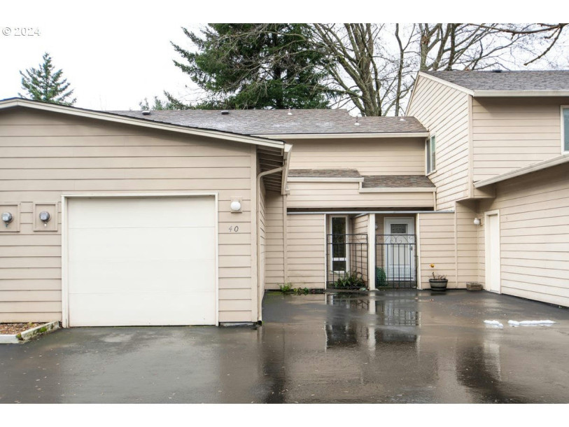 8702 NE MASON DR APT 40, Vancouver, WA 98662-1