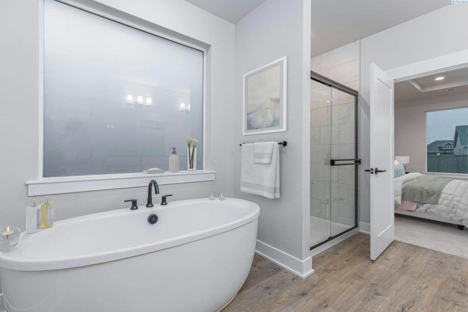 385 DELTA ST, Richland, WA 99352-7