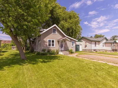 421 NW 8th Ave, Grand Rapids, MN 55744