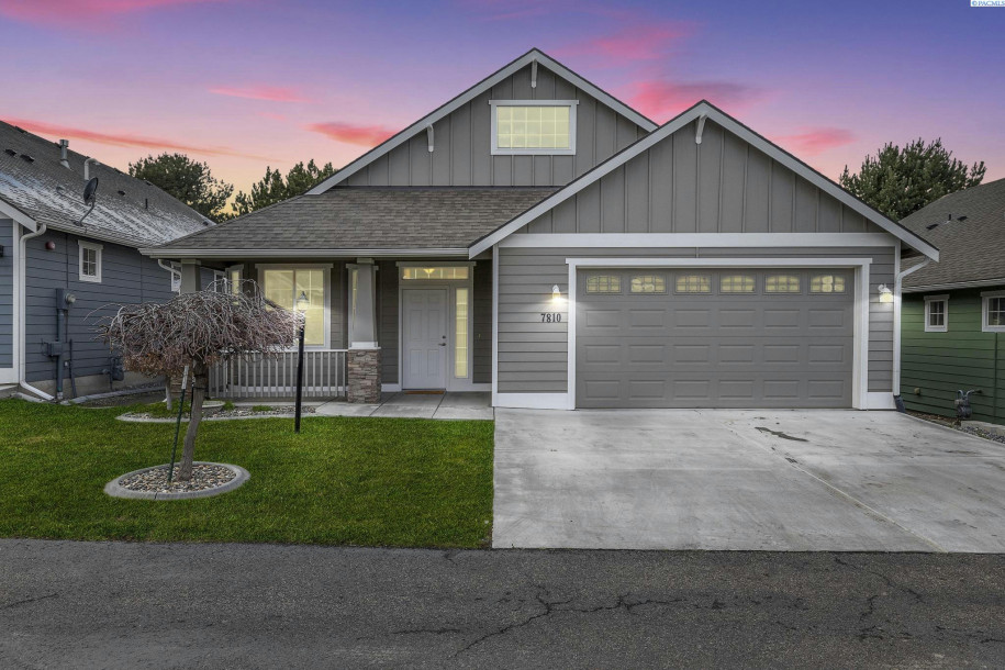 7810 W 21ST AVE, Kennewick, WA 99338-1