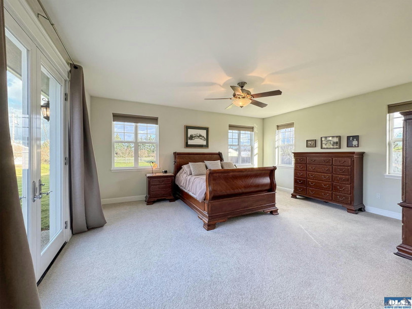 31 FERGY LN, Sequim, WA 98382-2