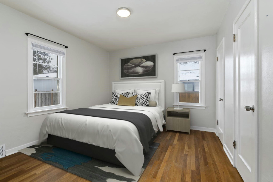 733 E THURSTON AVE, Spokane, WA 99203-4